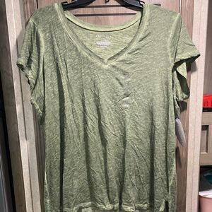 *NWT* Women’s Boutique Rifle Green 1X Shirt